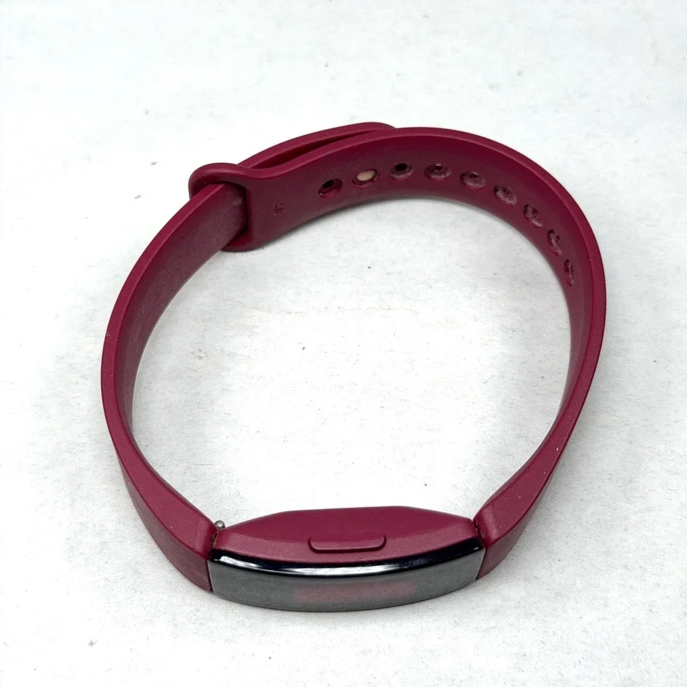 Fitbit Inspire FB412 Fitness Tracker Wristband Sangria / with Band / No Charger